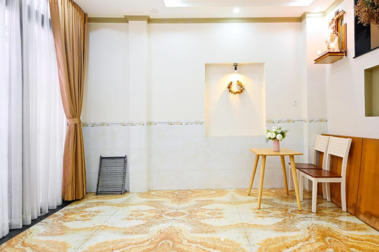 Huyen House Appartement Ho Chi Minh-stad Buitenkant foto