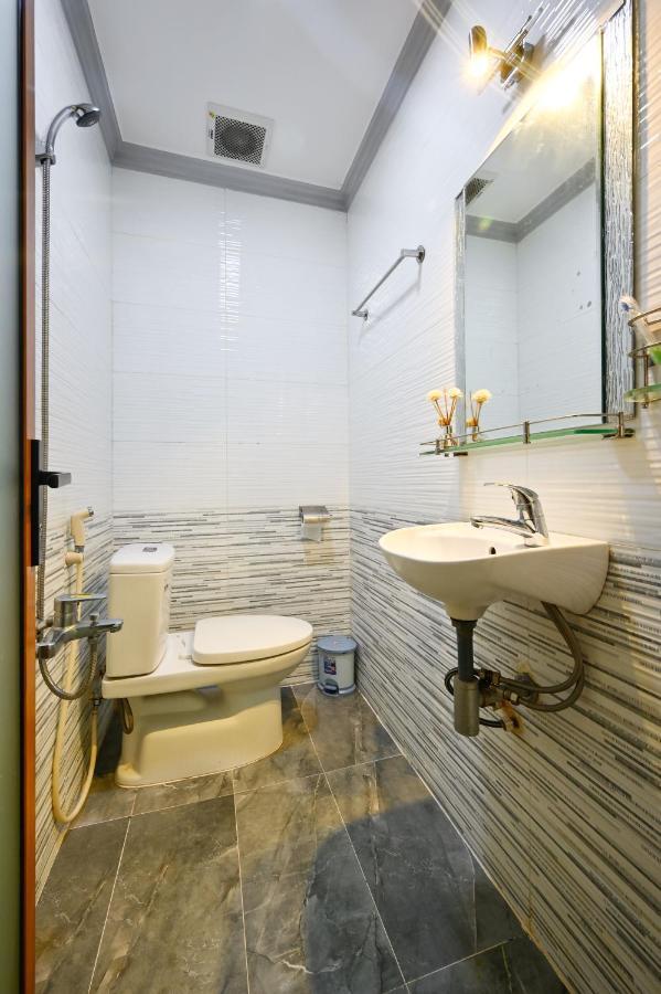 Huyen House Appartement Ho Chi Minh-stad Buitenkant foto